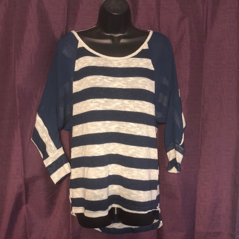 Stripped seater/top